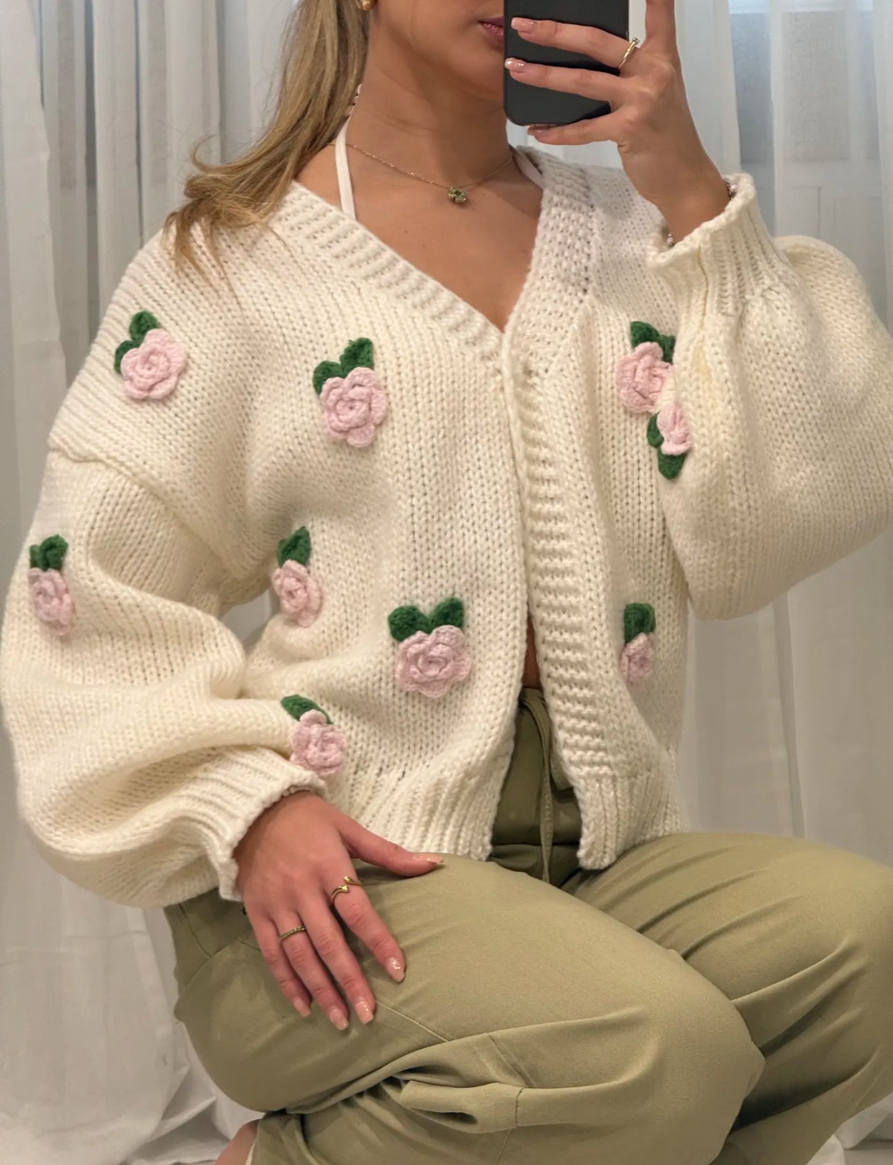 Cardigan Rose