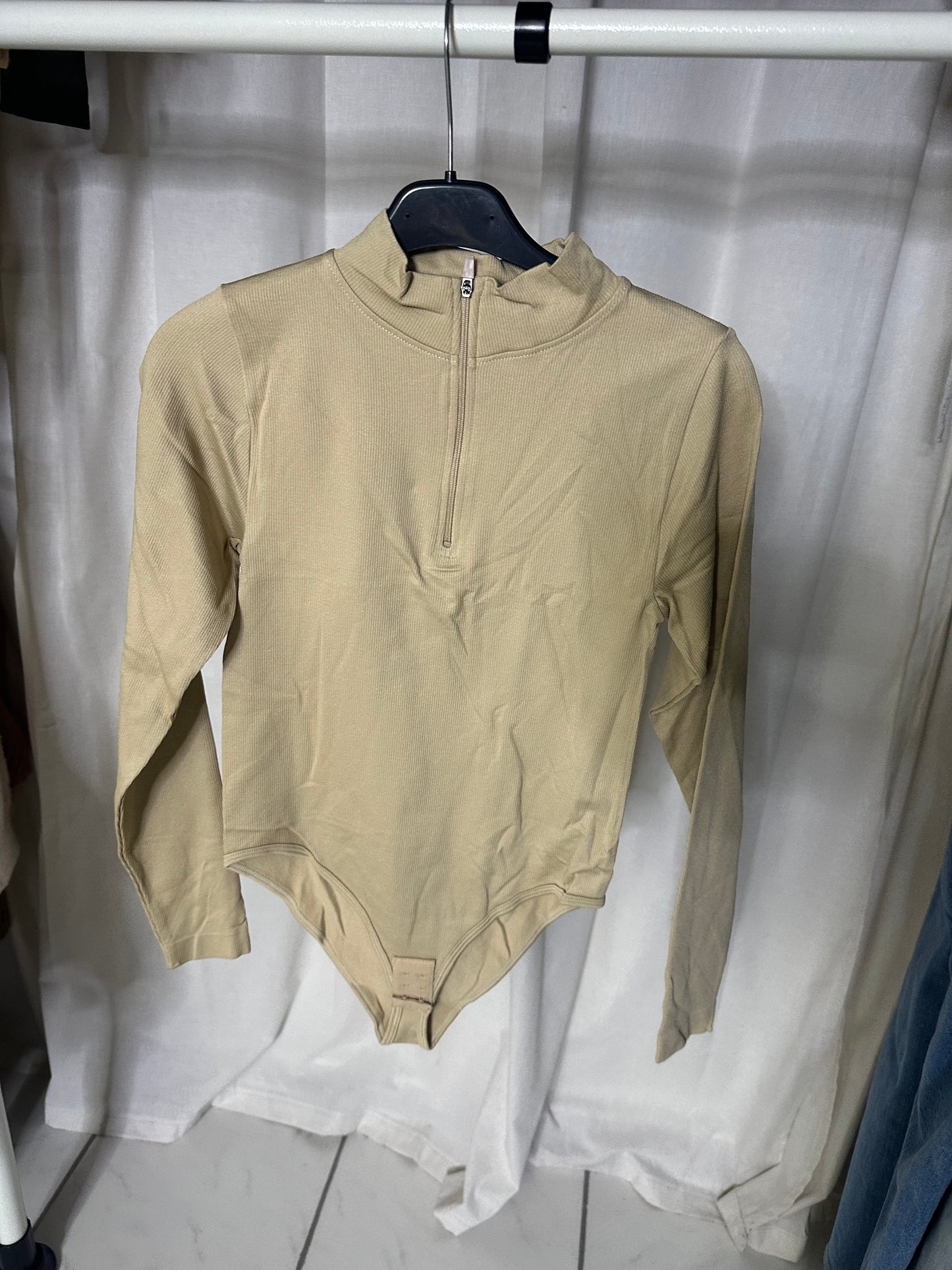 Body Spapy Reißverschluss beige