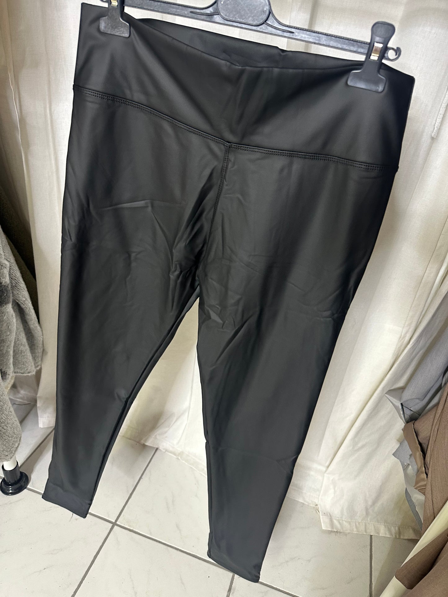 Leggins Lucy schwarz