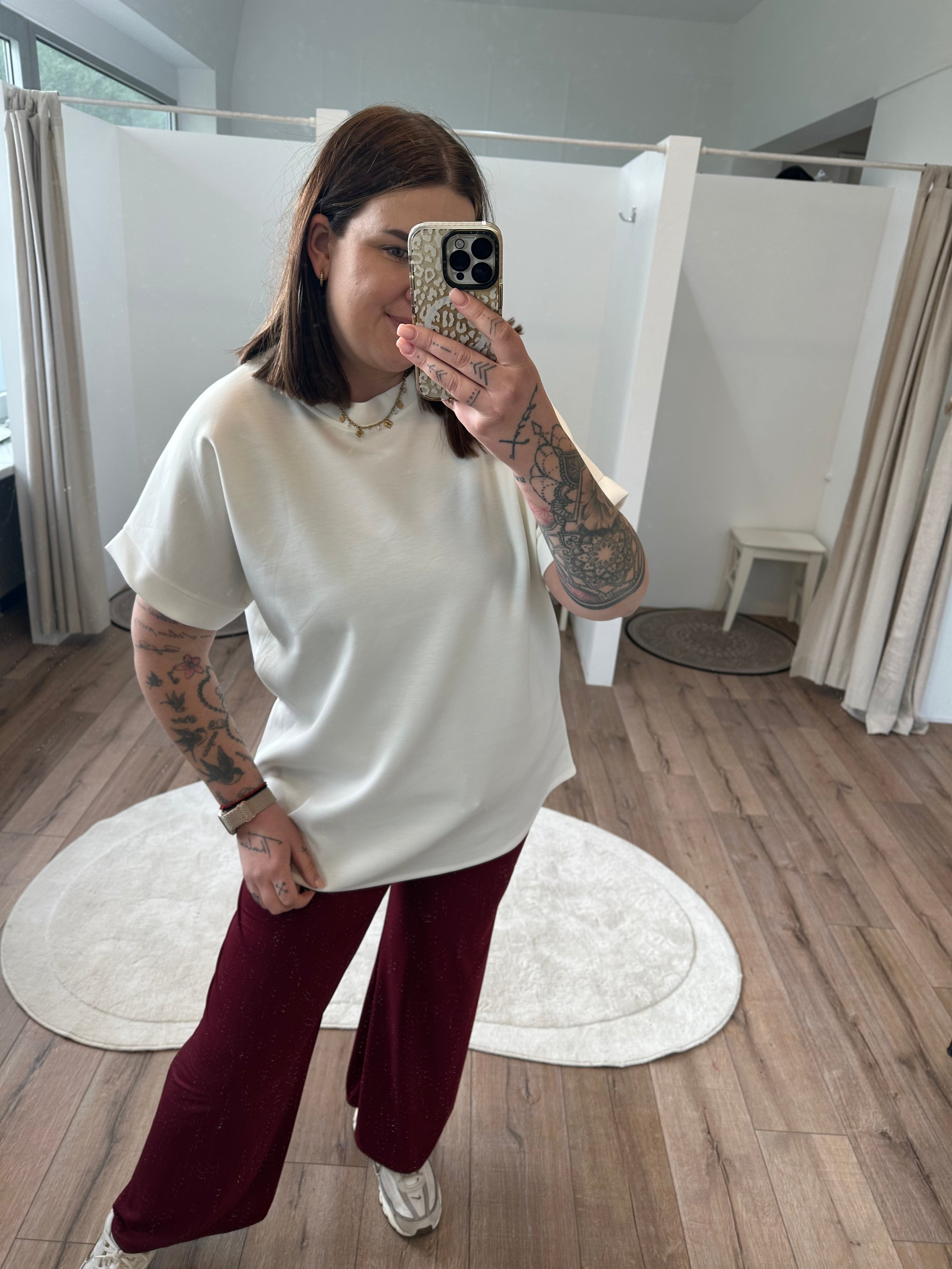 Curvy Basic T-shirt