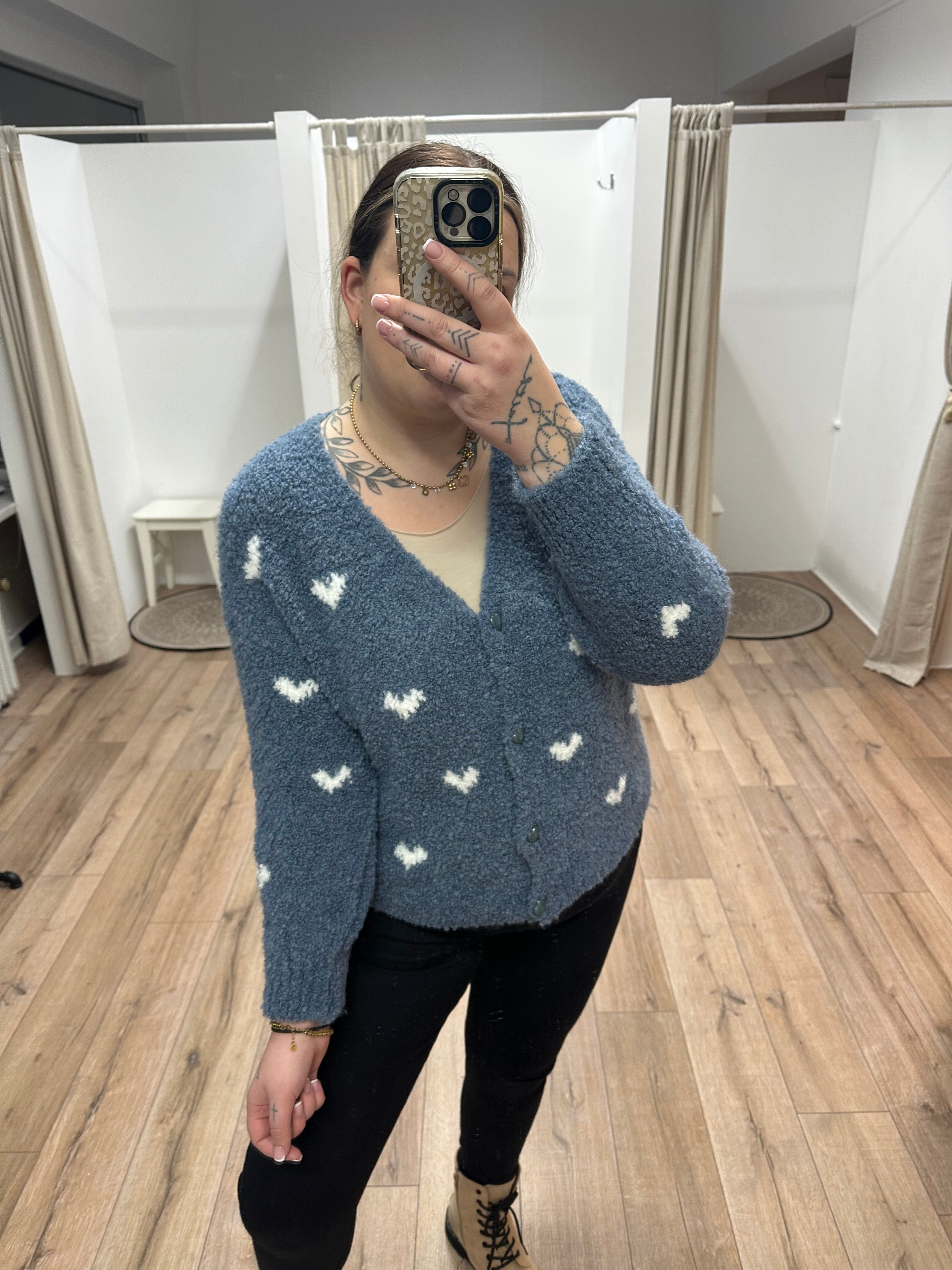 Boucle- Herzcardigan