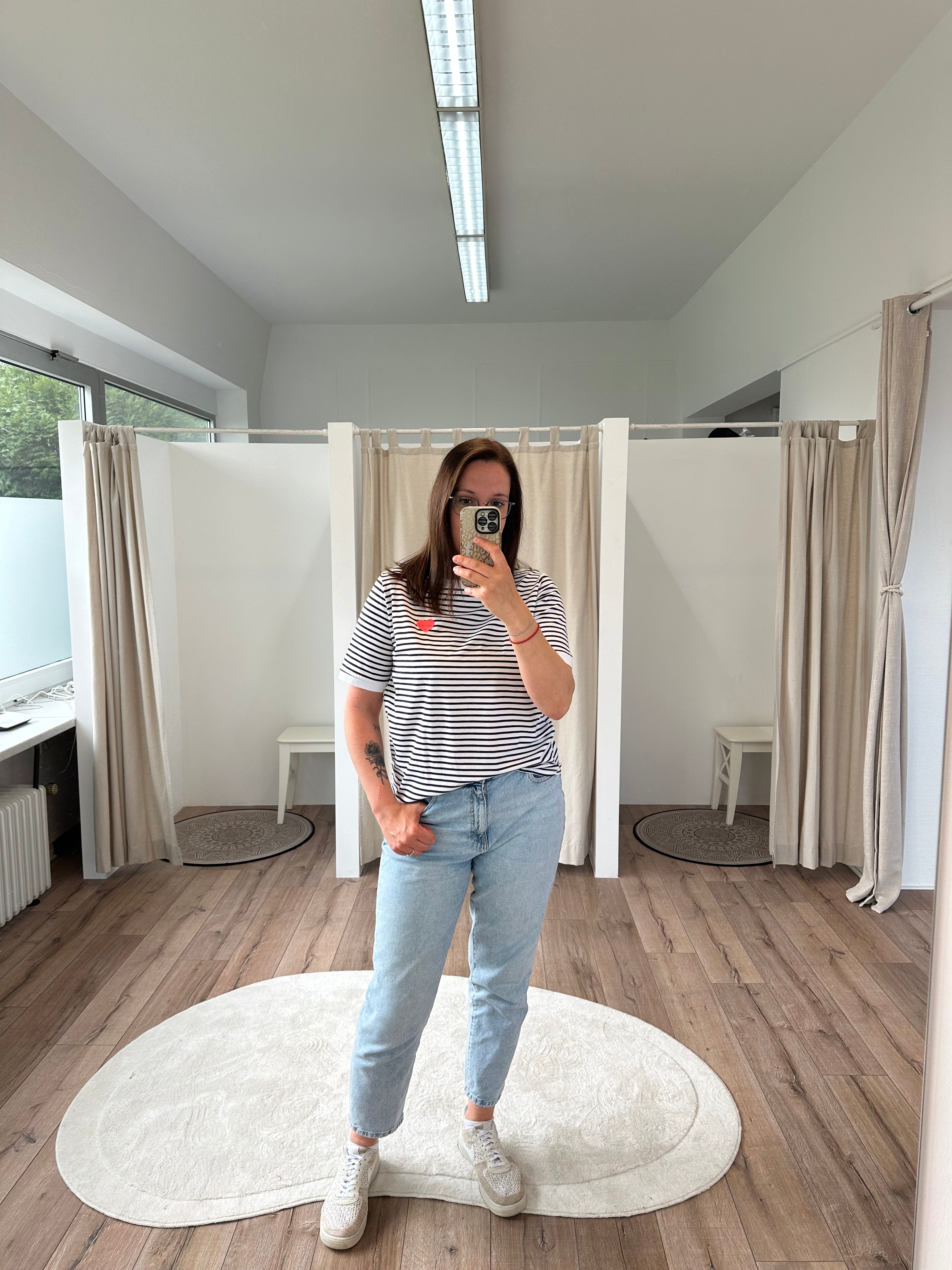 T-Shirt gestreift mit Herz