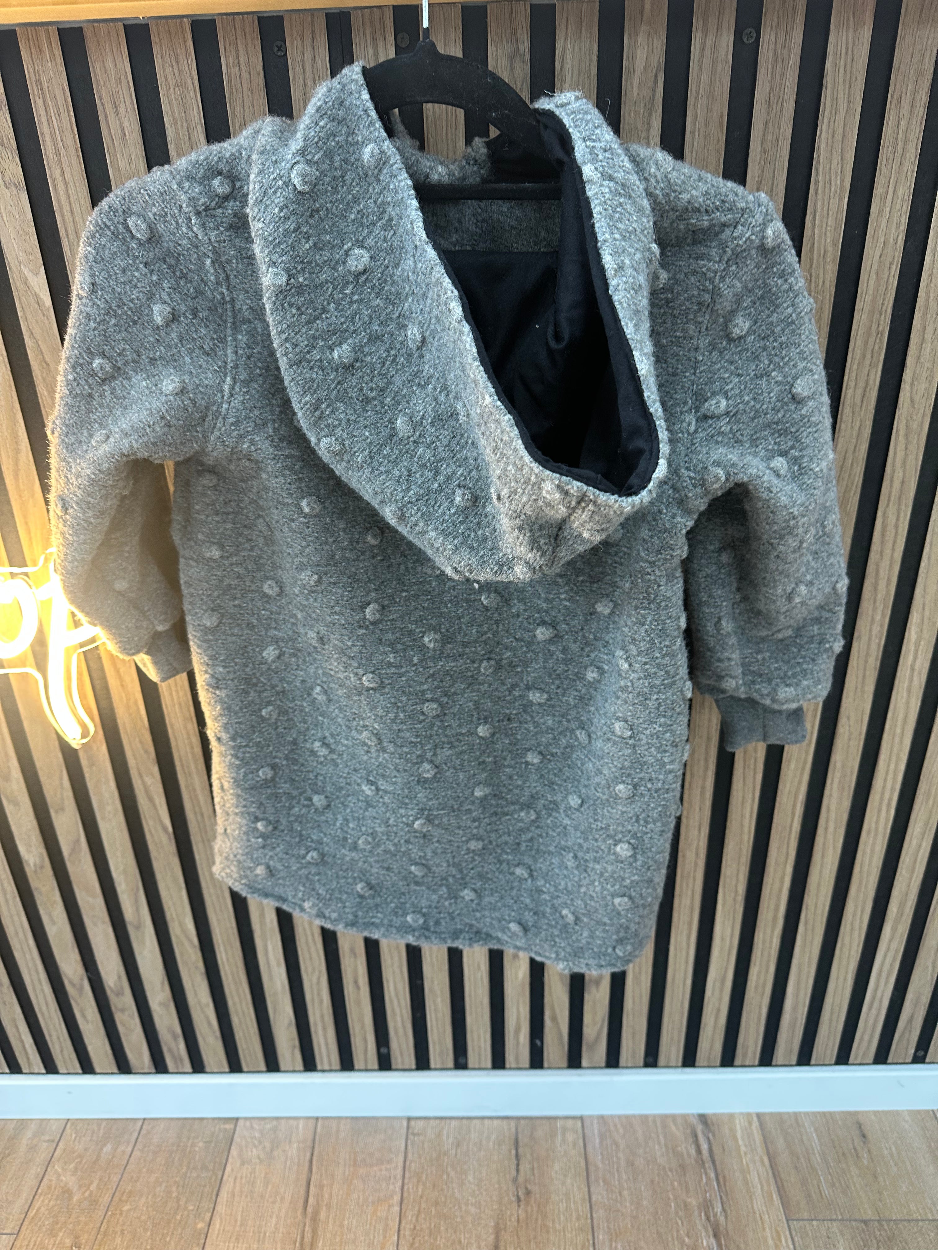 Kapuzenjacke Dots Handmade