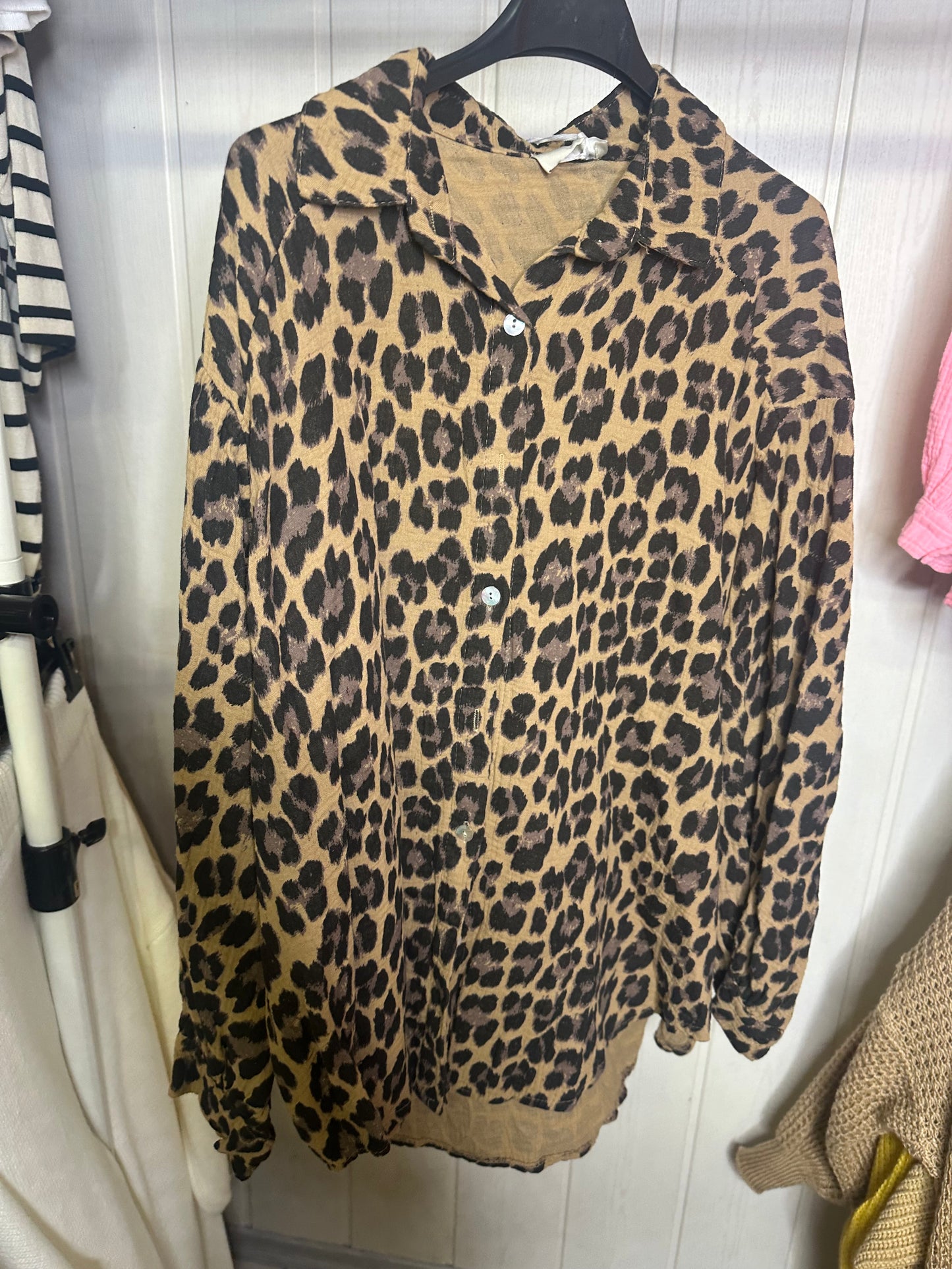 Kurze Musselinbluse Leo