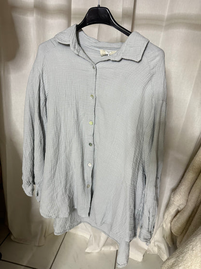 Kurze Musselinbluse