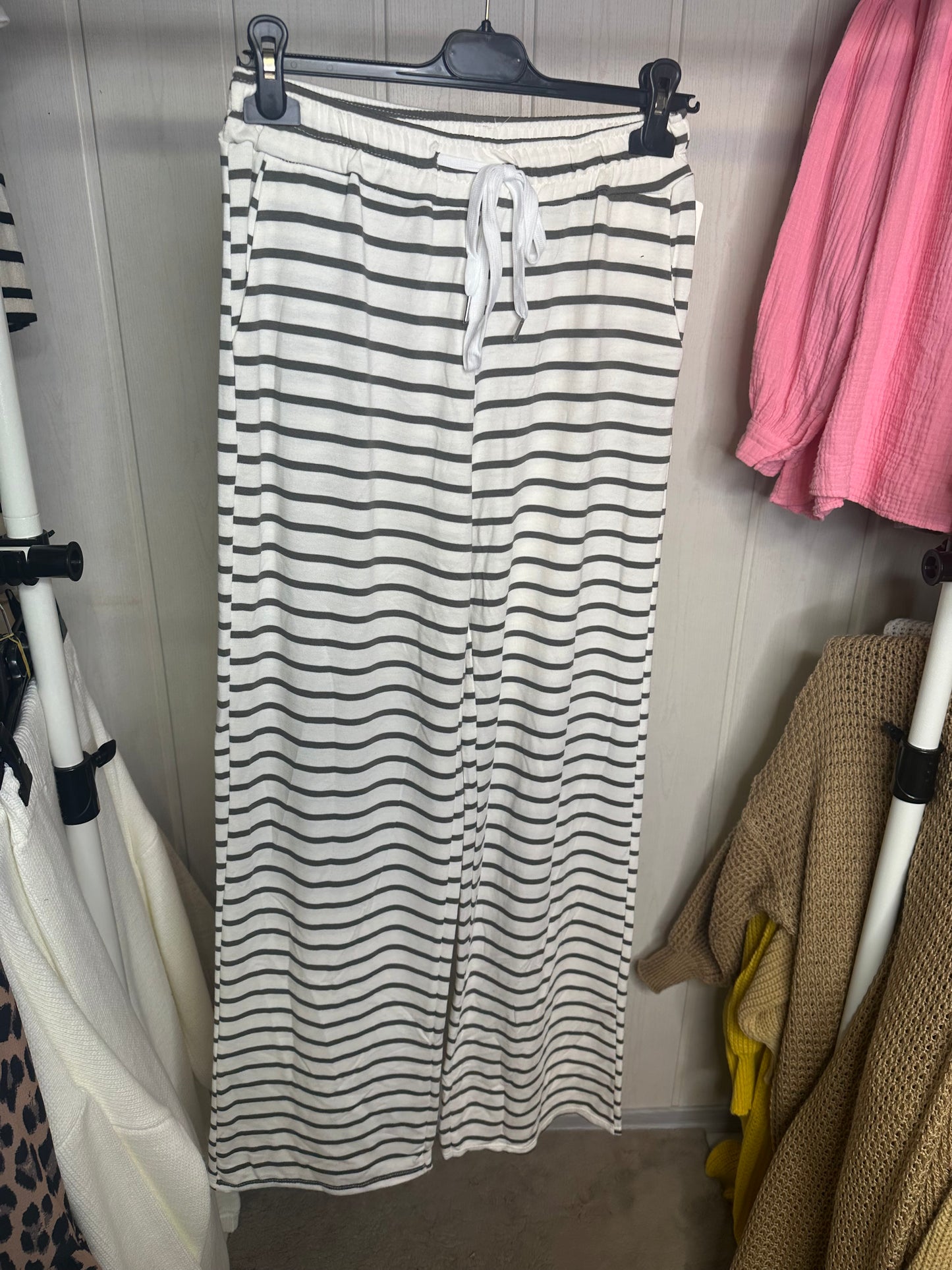 Hose Mary
