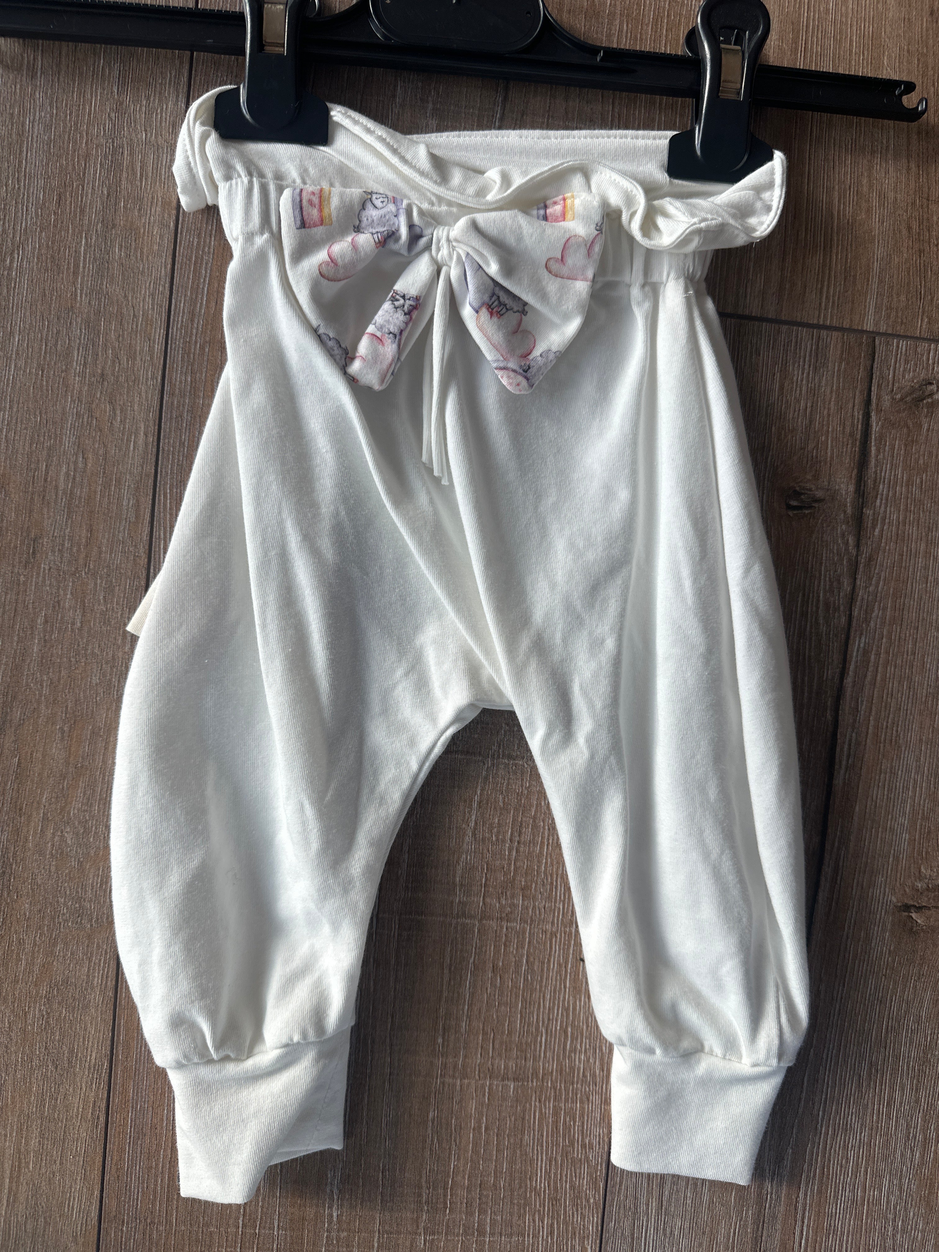 Pumphose Handmade Wölkchen