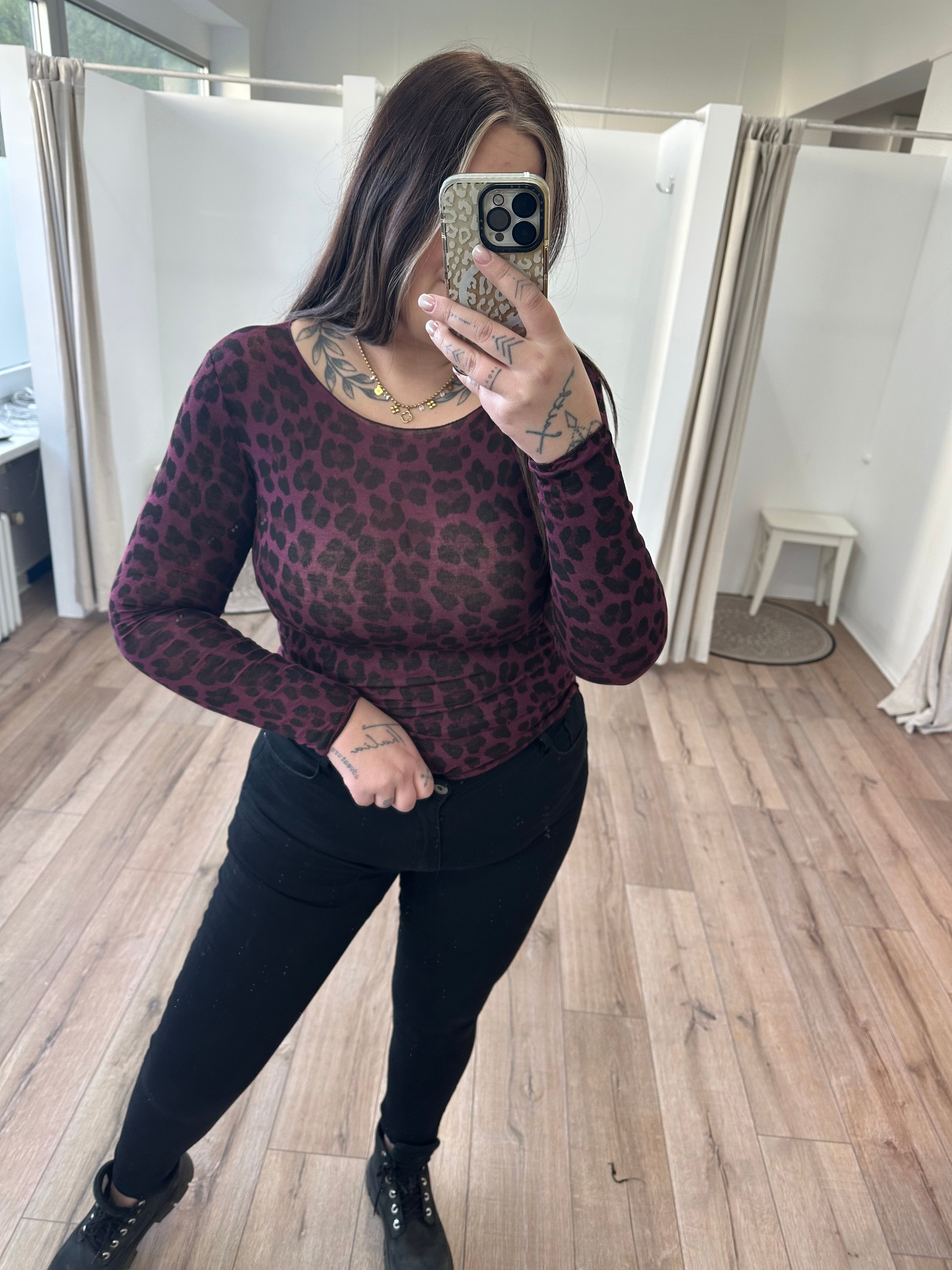 Leo Curvy Mesh Langarmshirt