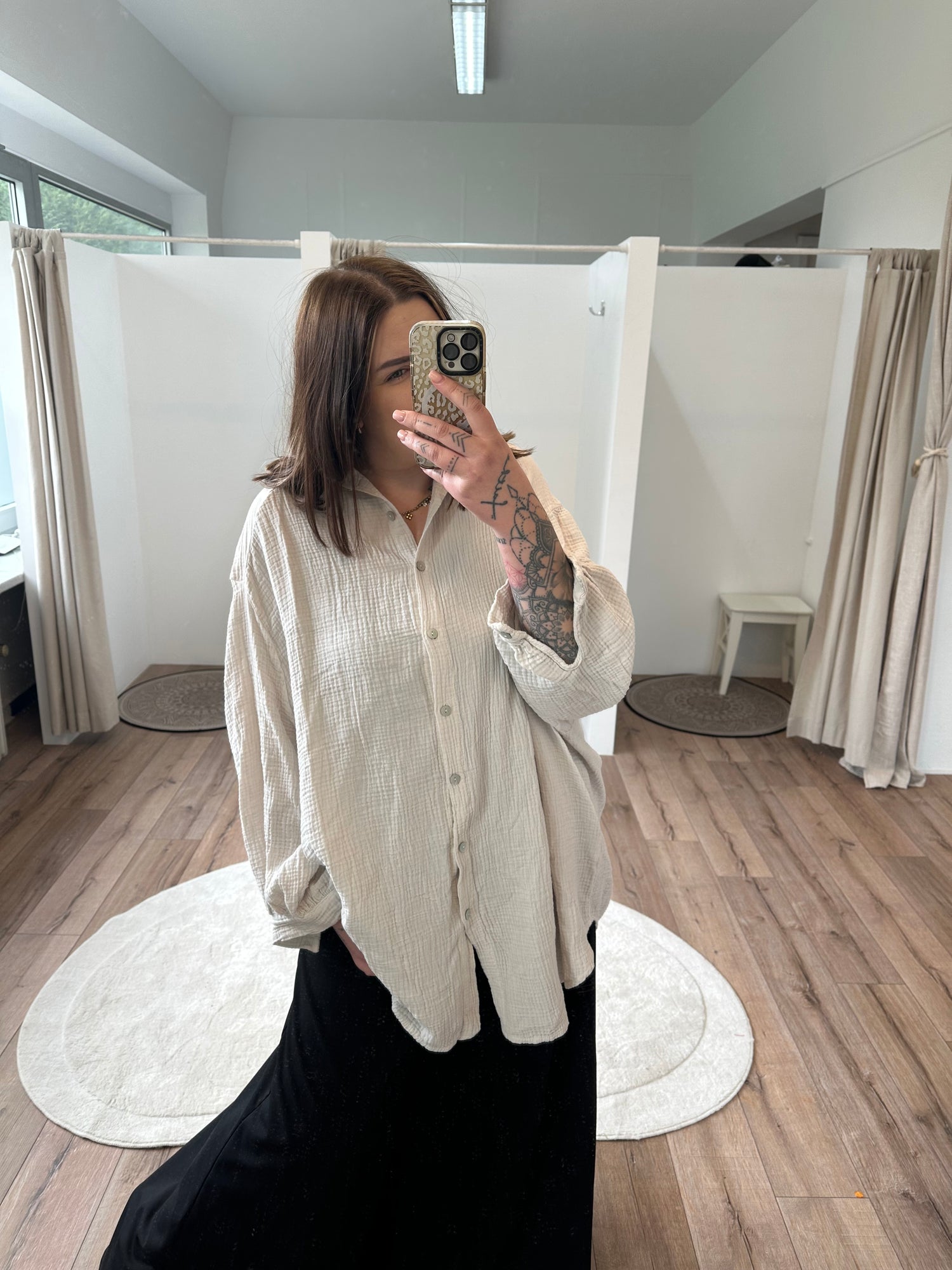 Lange Mussselinbluse