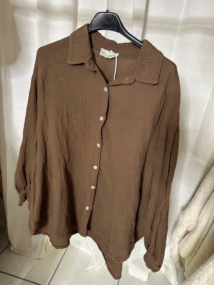 Kurze Musselinbluse