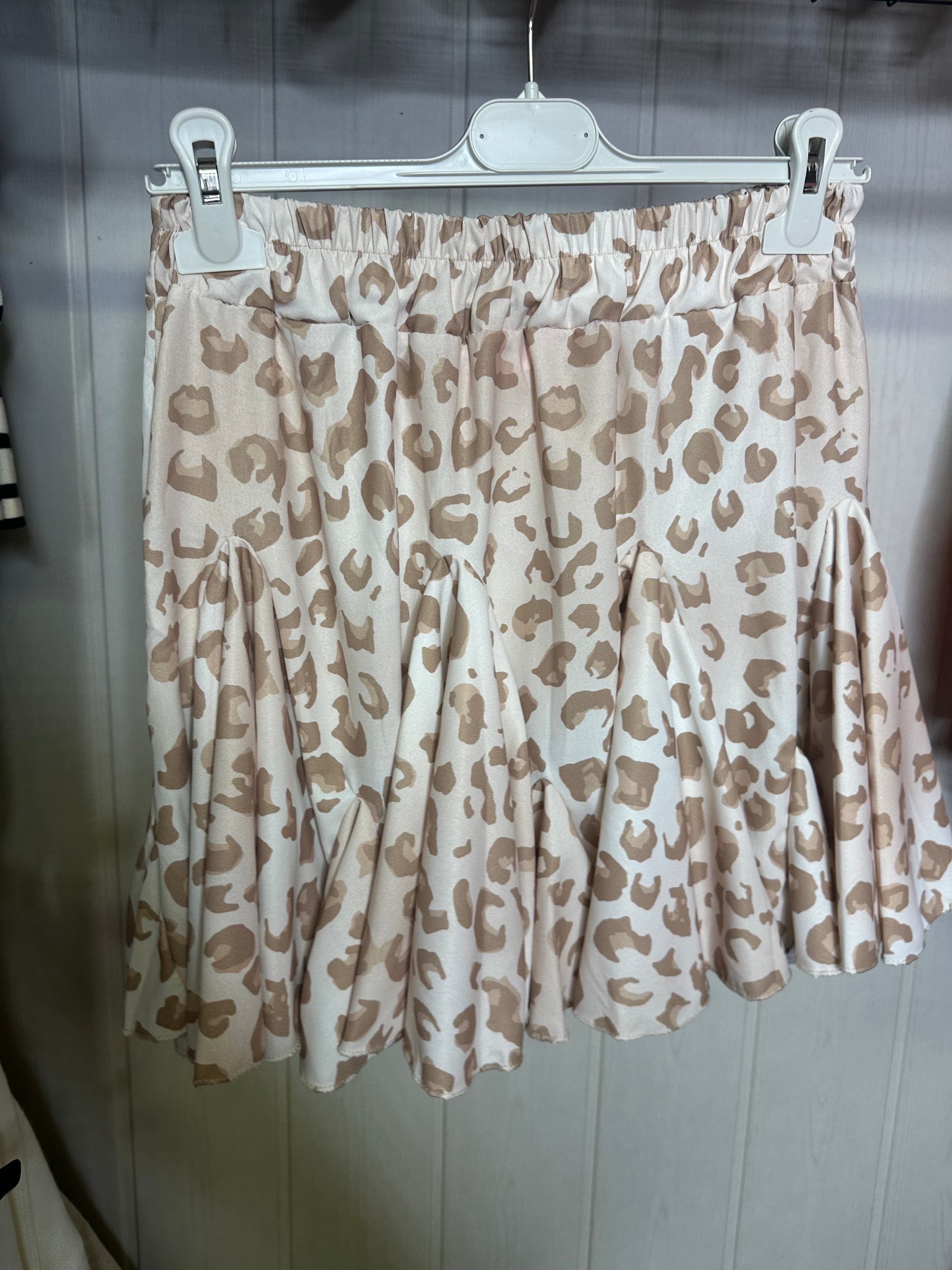 Satain Faltenrock Leo