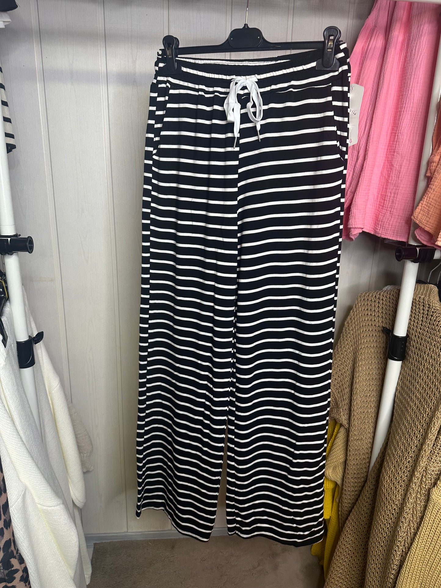 Hose Mary
