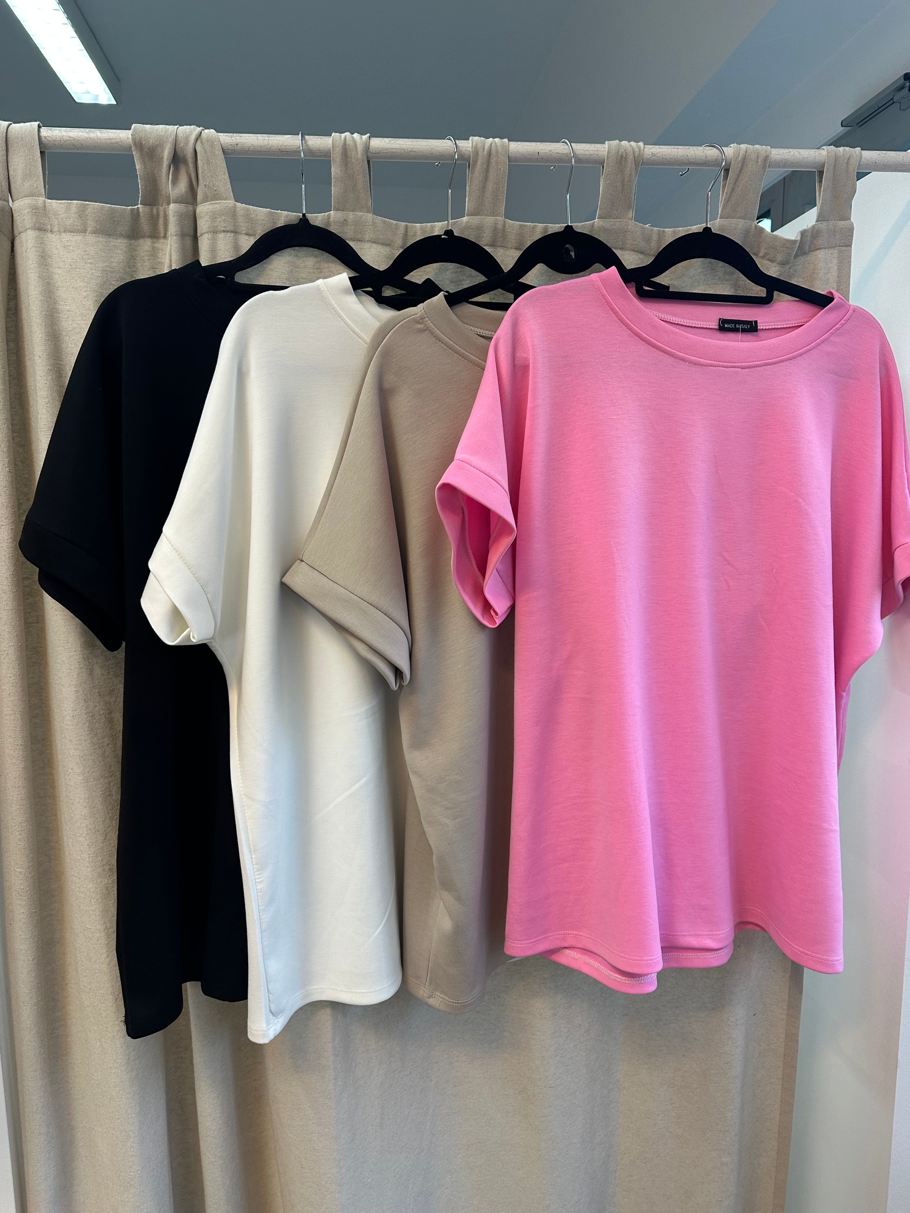 Curvy Basic T-shirt