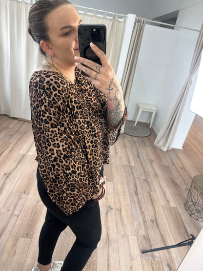 Fledermaus Shirt Leo