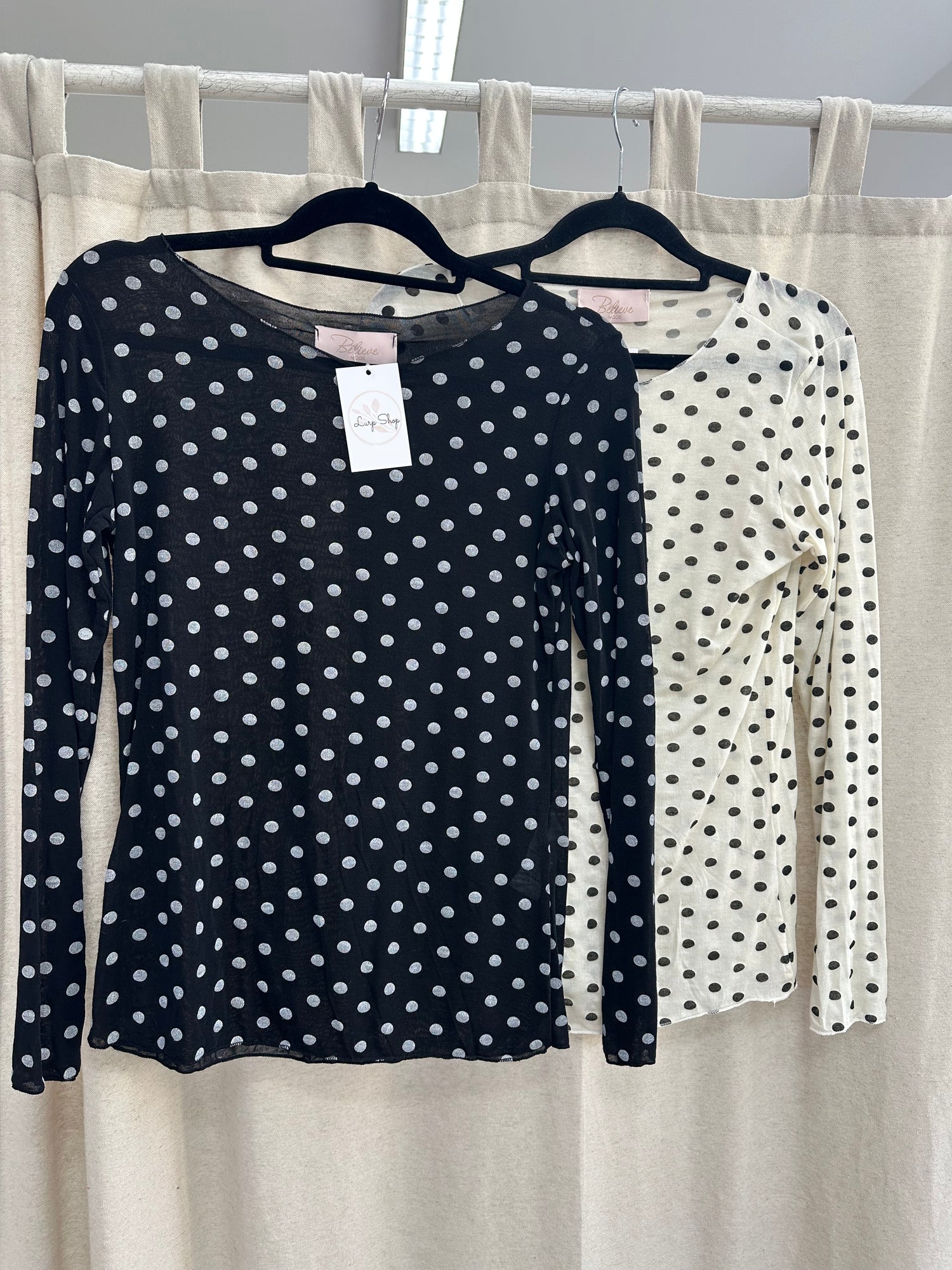 Gepunktetes Curvy mesh Langarmshirt