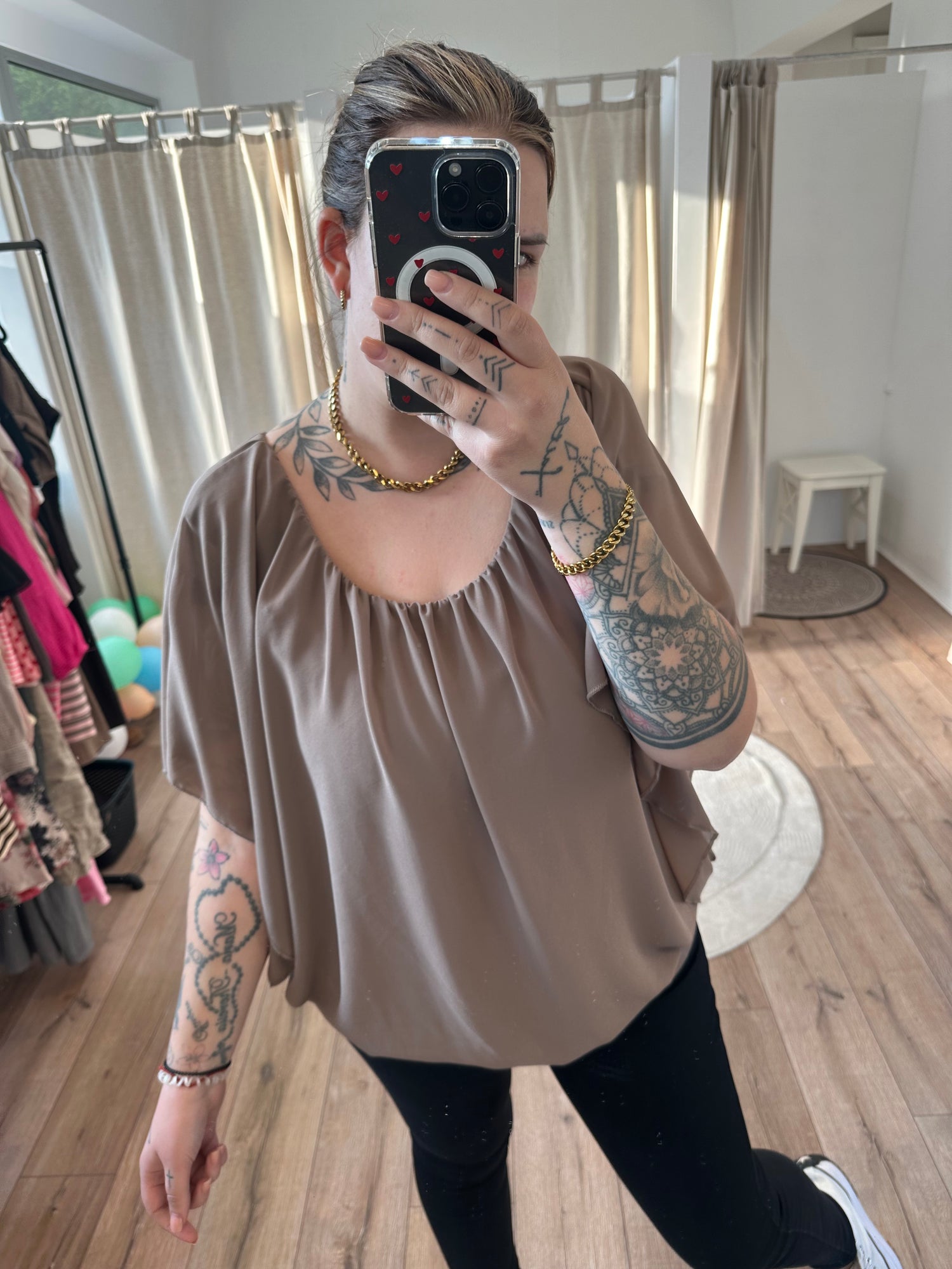Flatterbluse