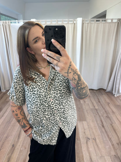 Kurzarm Bluse Leo
