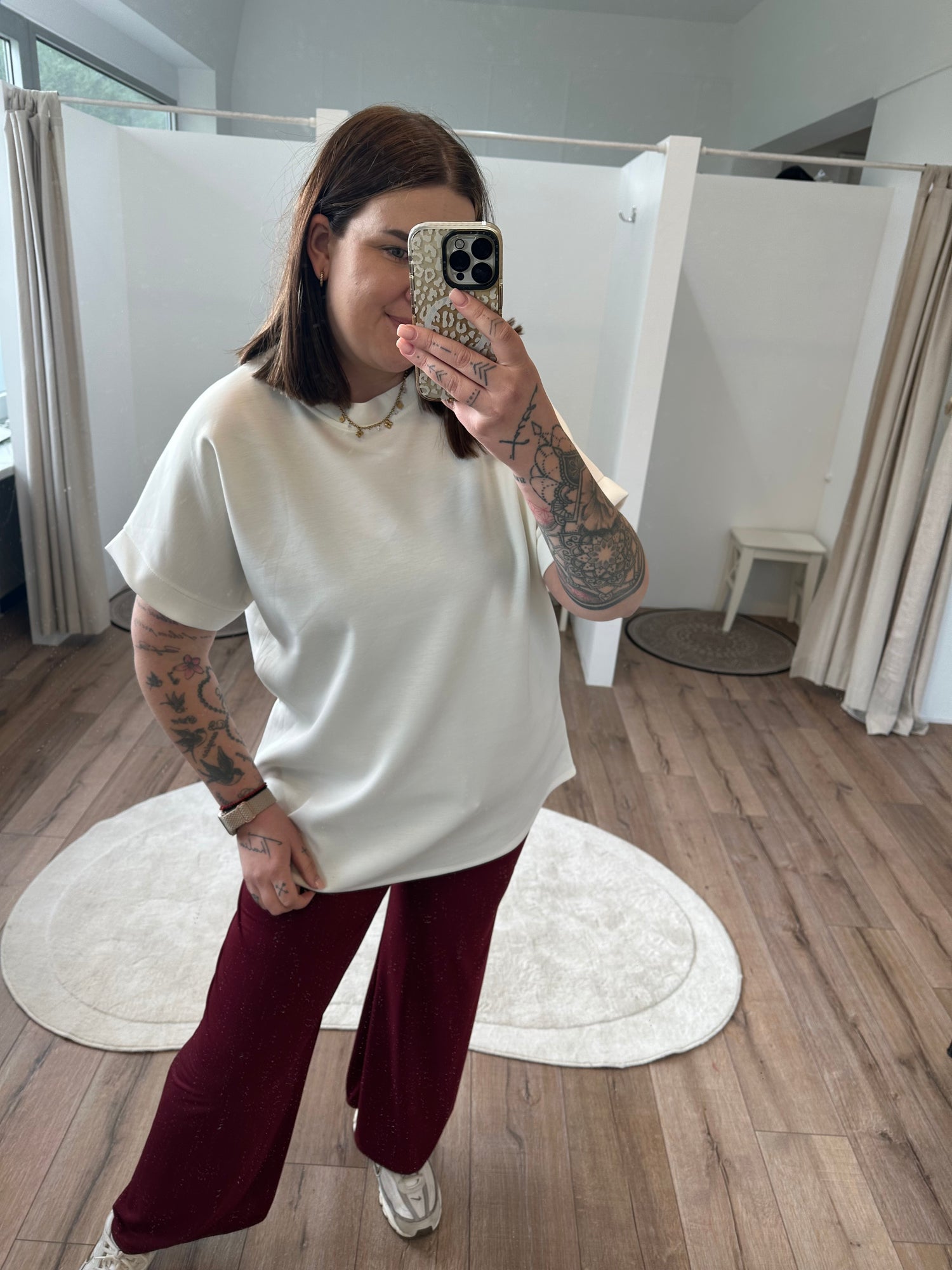 Curvy Basic T-shirt