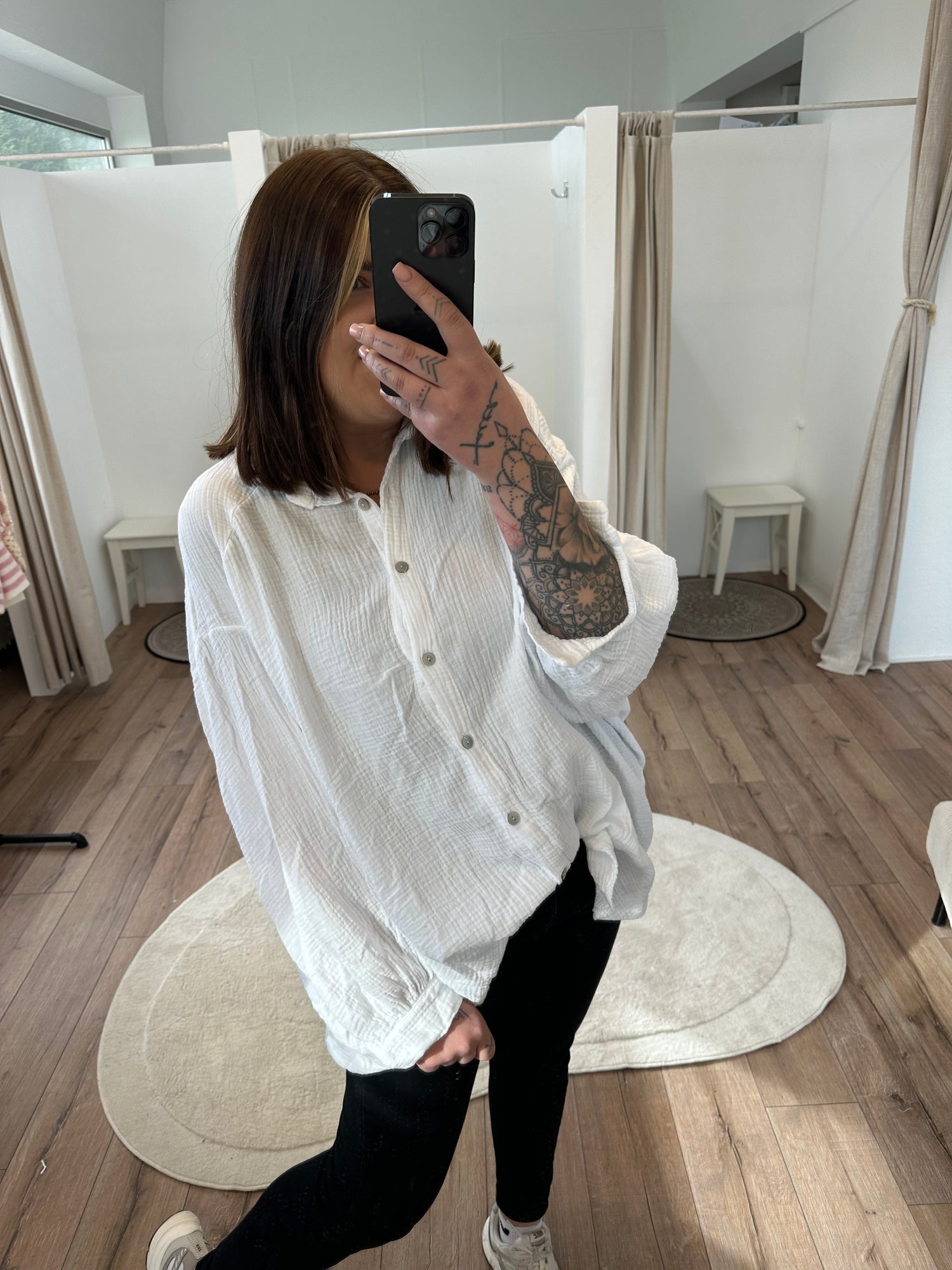 Lange Mussselinbluse