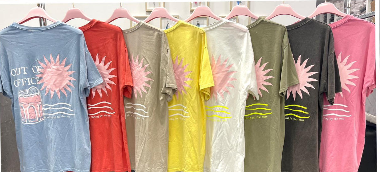 T-Shirt Out of Office
