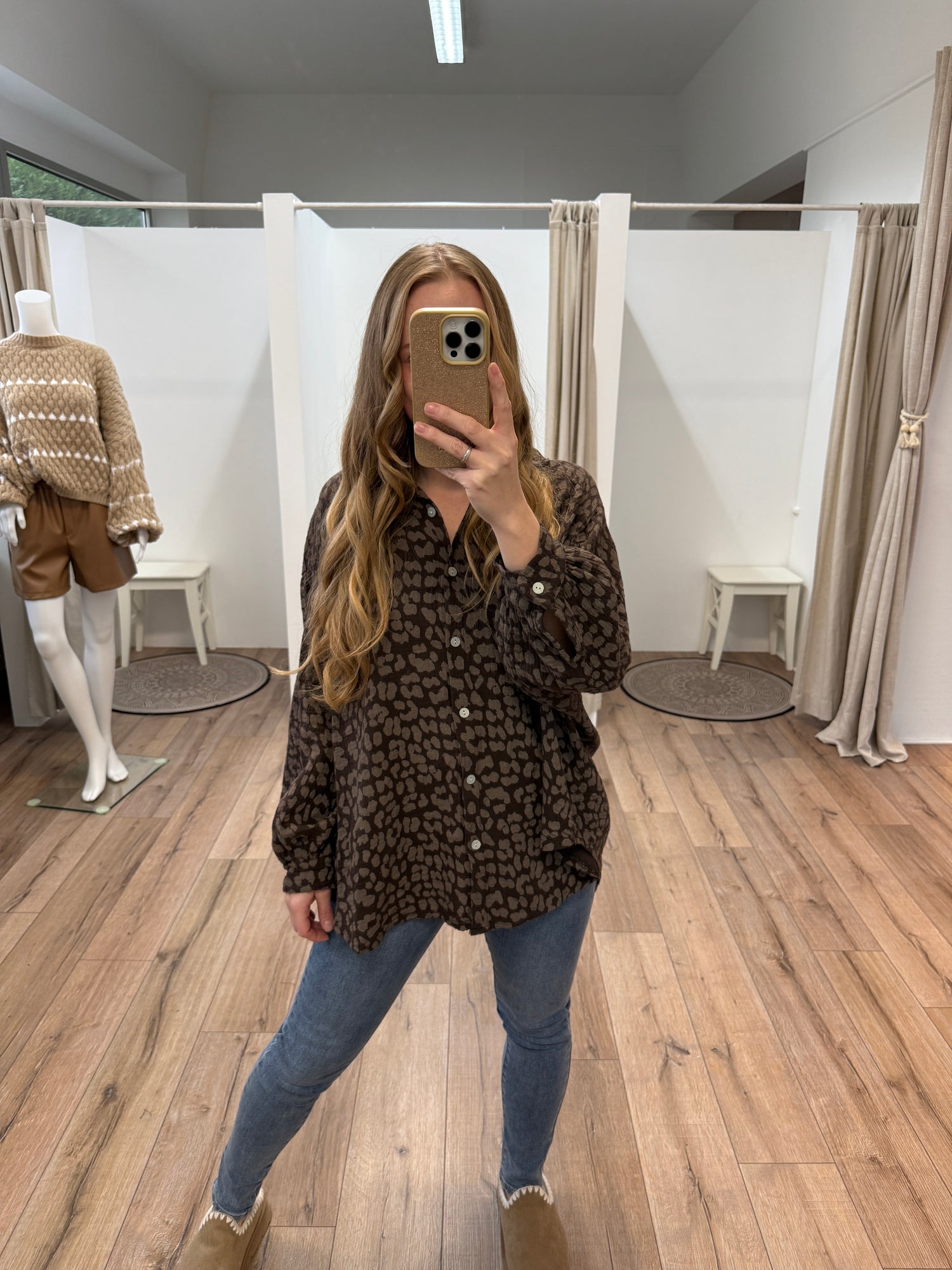 Kurze Musselinbluse Leo