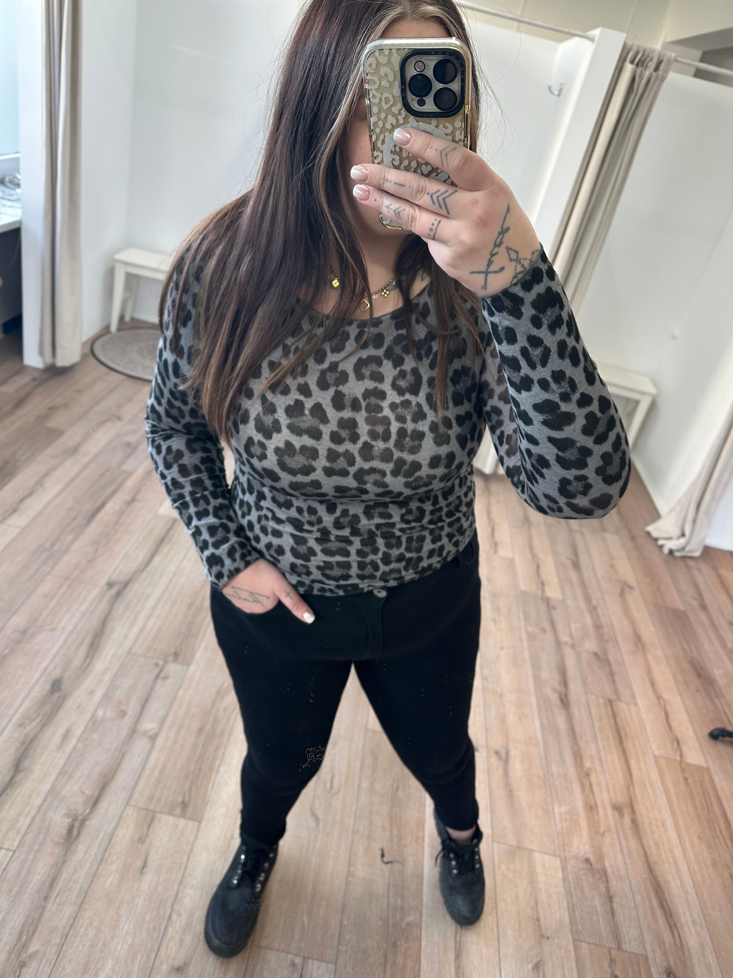 Leo Curvy Mesh Langarmshirt